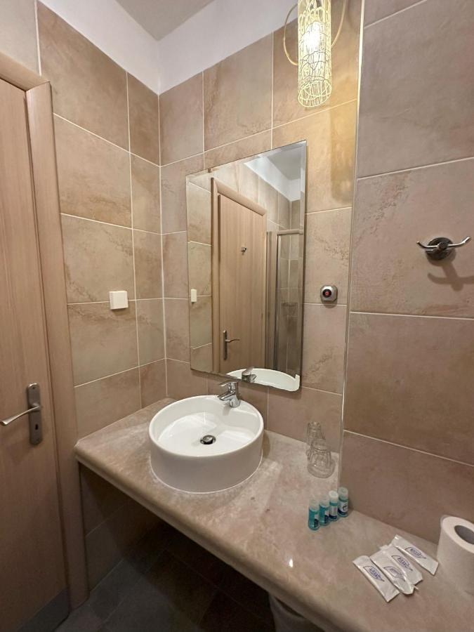 Hotel Afrodite Néi Póri Kültér fotó