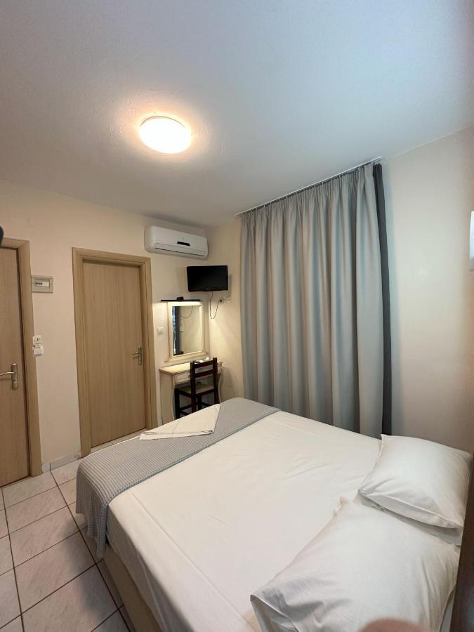 Hotel Afrodite Néi Póri Kültér fotó